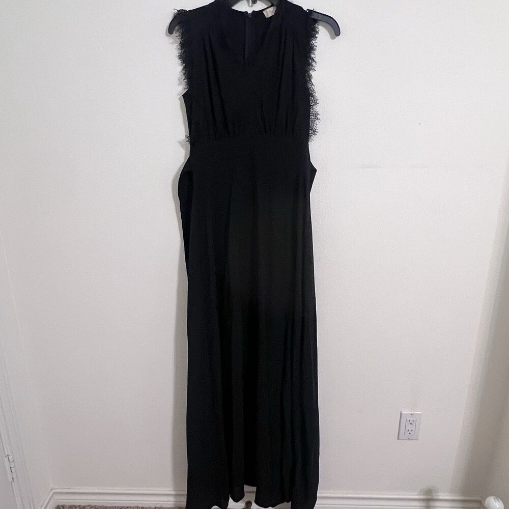 Altar’d State Black Lace V-neck Maxi Dress Women’s Size Small